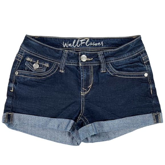 Wallflower & So size 3 shorts with rolled cuffs, 1 jean, 1 coral/orange, EUC - Picture 9 of 16